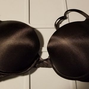 Black Victoria Secret Bombshell Bra